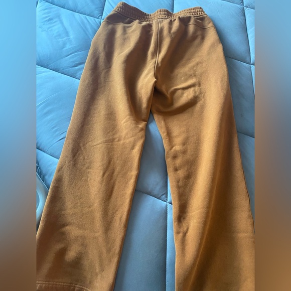 LULULEMON-thick wide leg sweatpants - Picture 5 of 6